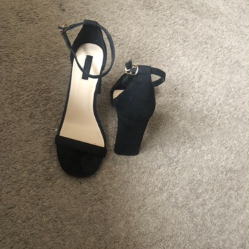 Black ankle strap shoes